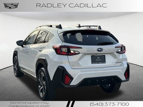Used 2024 Subaru Crosstrek 2.0i Premium image 3