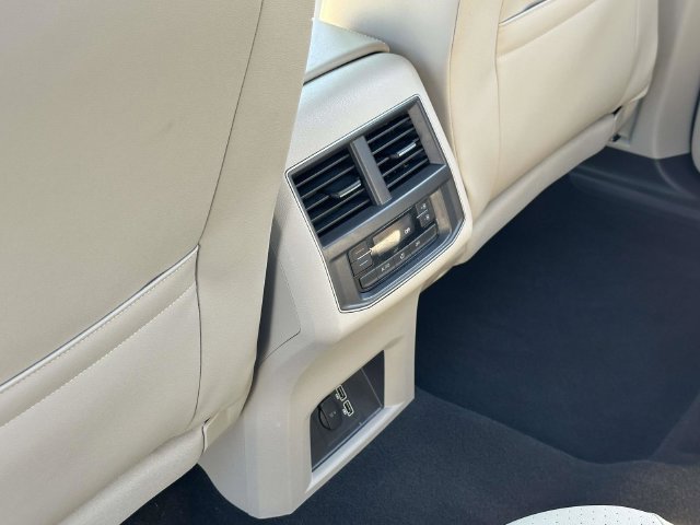 Used 2019 Volkswagen Atlas SE FWD image 15