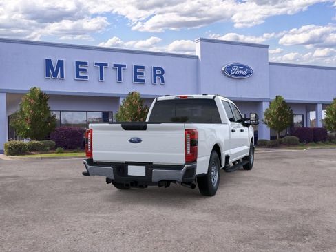 New 2026 Ford F250 XL w/ 360-Degree Camera Package RWD image 8