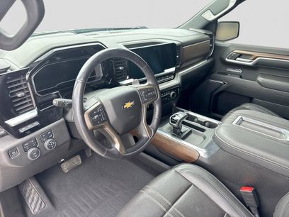 Used 2022 Chevrolet Silverado 1500 High Country w/ Technology Package
