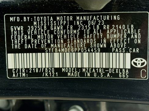 Used 2023 Toyota Corolla LE image 39