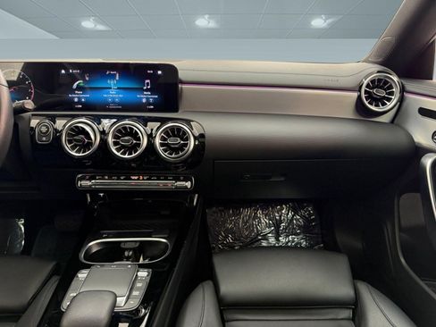 Certified 2023 Mercedes-Benz CLA 250 image 31