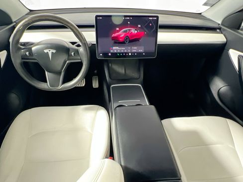 Used 2022 Tesla Model Y Performance image 28