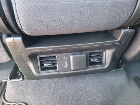 Used 2024 Chevrolet Silverado 2500 LT w/ Convenience Package AWD/4WD image 27