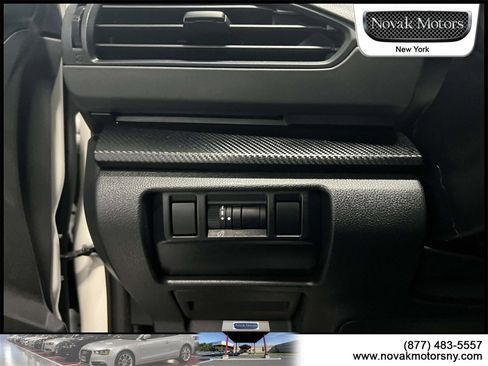 Used 2024 Subaru Crosstrek 2.0i Premium image 22