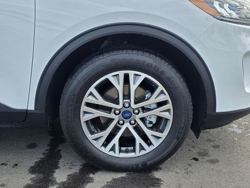 Used 2022 Ford Escape SEL image 8