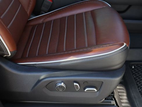 Certified 2025 GMC Sierra 2500 Denali Ultimate w/ Max Trailering Package image 32