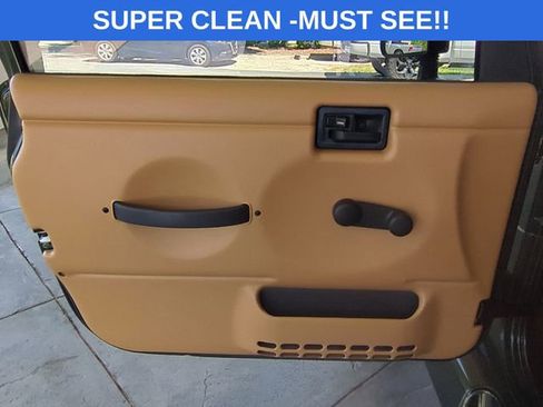 Used 1998 Jeep Wrangler Sahara image 12
