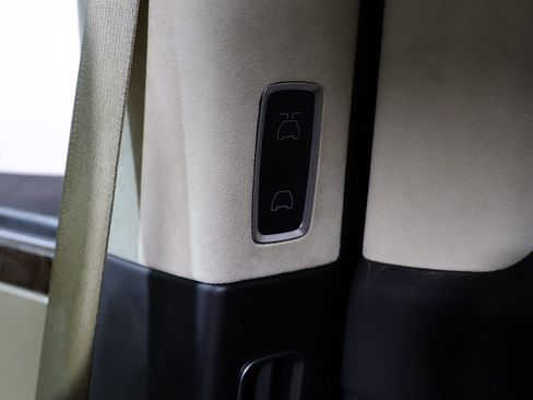 Used 2017 Tesla Model X 75D image 35