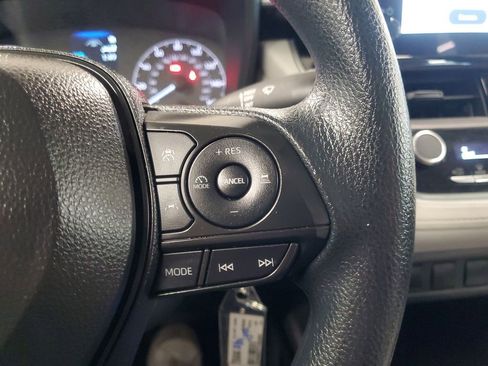 Certified 2023 Toyota Corolla Cross L image 20