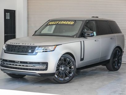 Used 2025 Land Rover Range Rover SE
