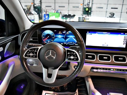 Used 2020 Mercedes-Benz GLS 450 GLS450 4MATIC image 33