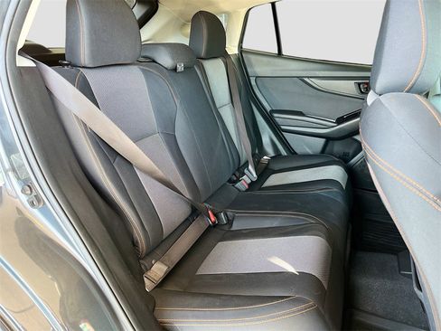 Used 2021 Subaru Crosstrek 2.0i Premium w/ Moonroof Package image 26