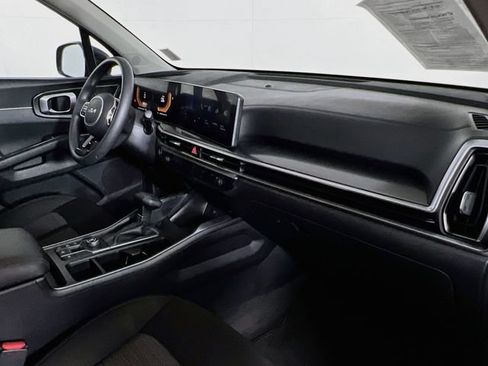 Used 2025 Kia Sorento LX FWD image 37