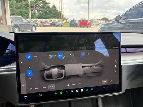 Used 2022 Tesla Model S Plaid AWD/4WD image 35