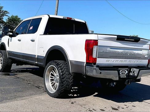 Used 2018 Ford F250 King Ranch w/ Tow Technology Bundle AWD/4WD image 5