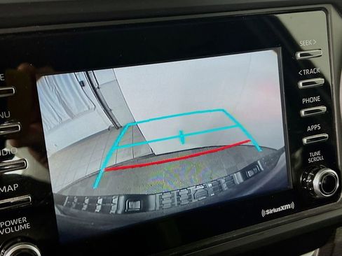 Used 2020 Toyota Tacoma SR image 13