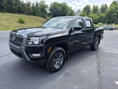 Used 2025 Nissan Frontier SV w/ SV Convenience Package