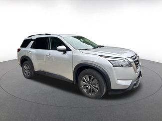 Used 2025 Nissan Pathfinder SV AWD/4WD video 2