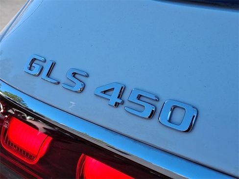 New 2025 Mercedes-Benz GLS 450 4MATIC image 27