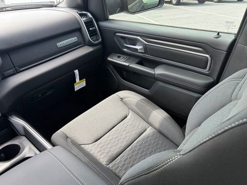 New 2026 RAM 1500 Big Horn AWD/4WD image 34