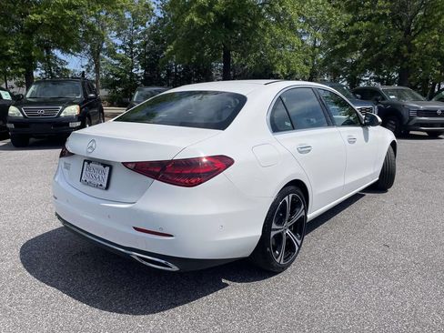 Used 2025 Mercedes-Benz C 300 Sedan image 3