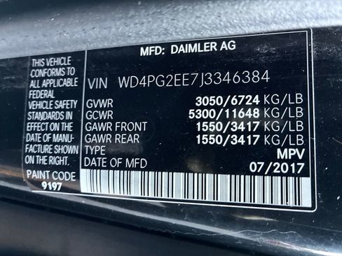 Used 2018 Mercedes-Benz Metris Passenger image 29