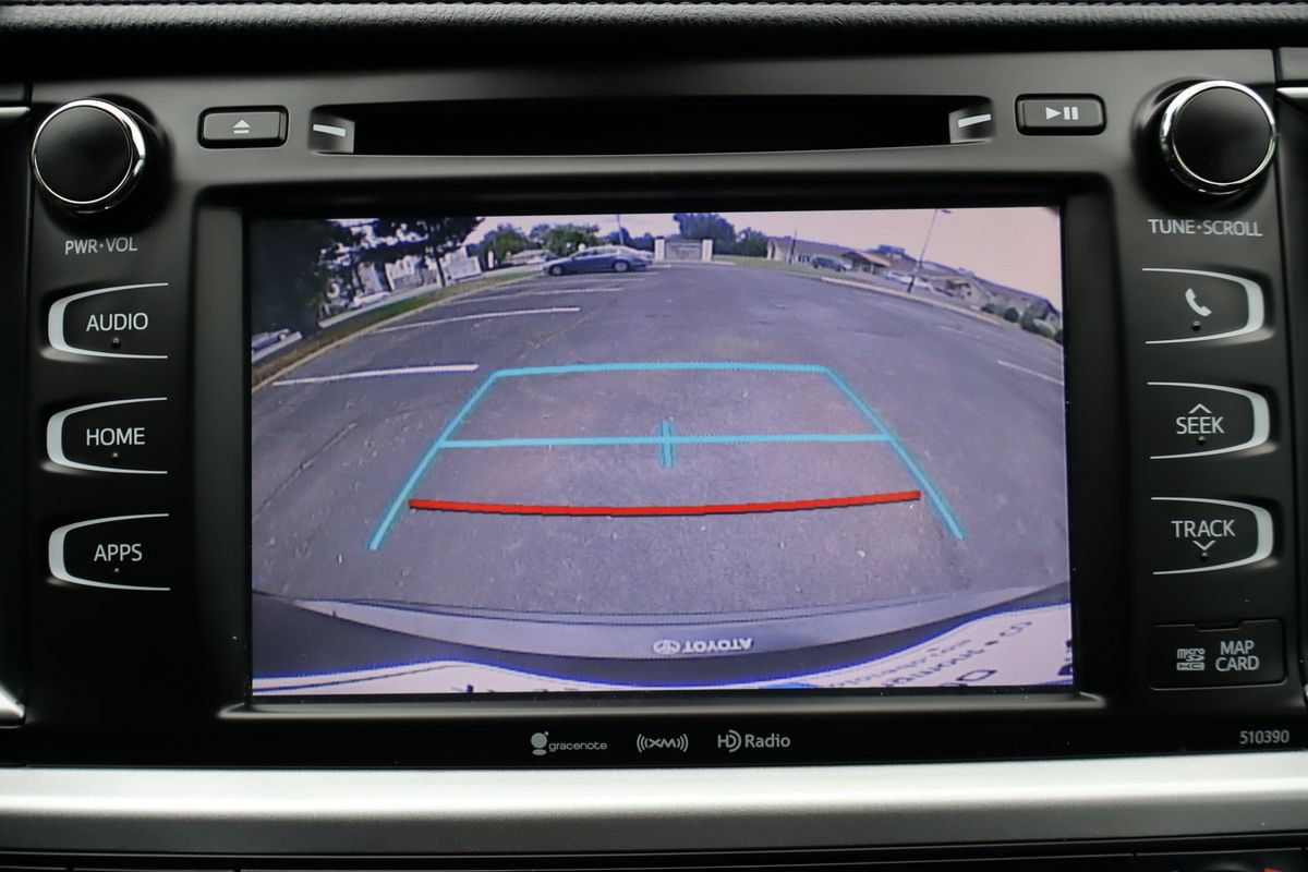Used 2019 Toyota Highlander SE AWD/4WD image 40