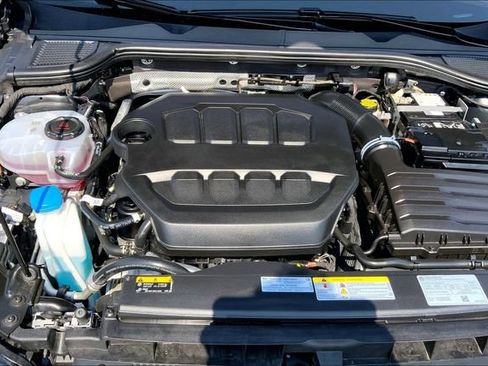 Used 2026 Volkswagen Golf AWD/4WD image 10