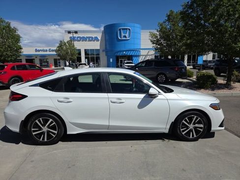Certified 2024 Honda Civic LX image 4