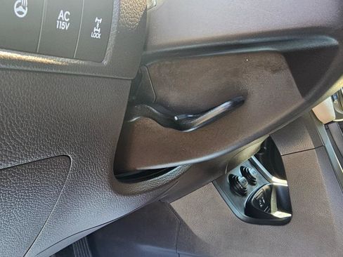 Used 2019 Hyundai Santa Fe XL AWD/4WD image 37