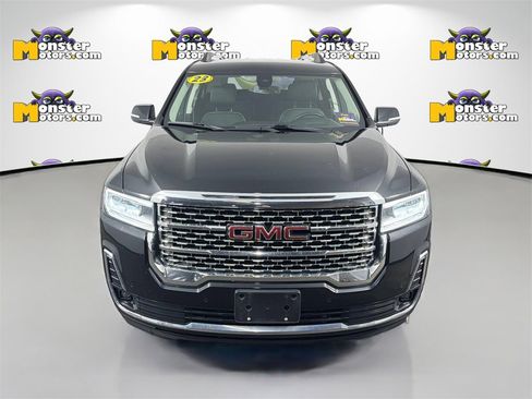 Used 2023 GMC Acadia Denali image 2