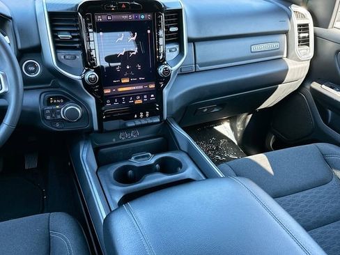 Used 2025 RAM 1500 Big Horn image 24