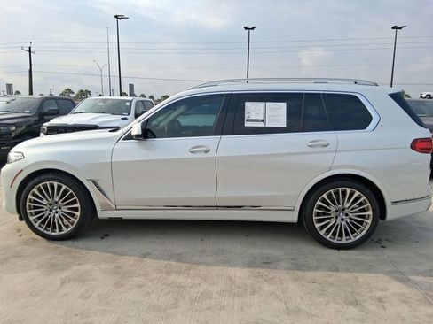 Used 2022 BMW X7 xDrive40i AWD/4WD image 4