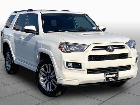 Used 2024 Toyota 4Runner TRD Sport w/ Technology Package AWD/4WD image 3