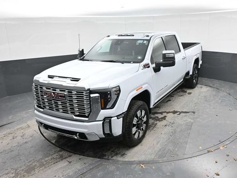 New 2026 GMC Sierra 2500 Denali w/ Denali Reserve Package image 28