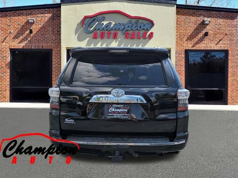 Used 2016 Toyota 4Runner Limited RWD image 5
