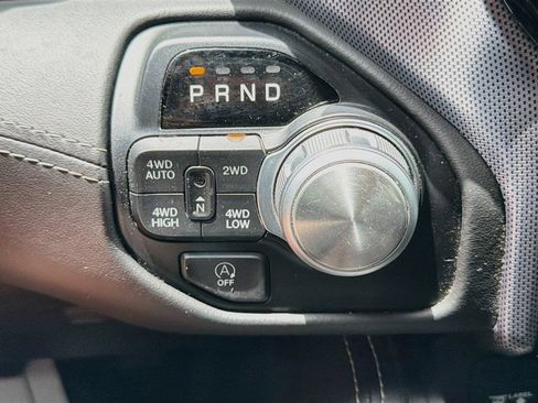 Used 2019 RAM 1500 Limited AWD/4WD image 19