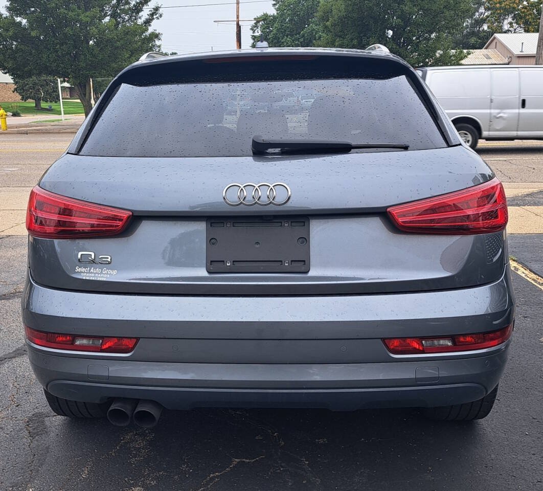 Used 2017 Audi Q3 2.0T Premium FWD image 7