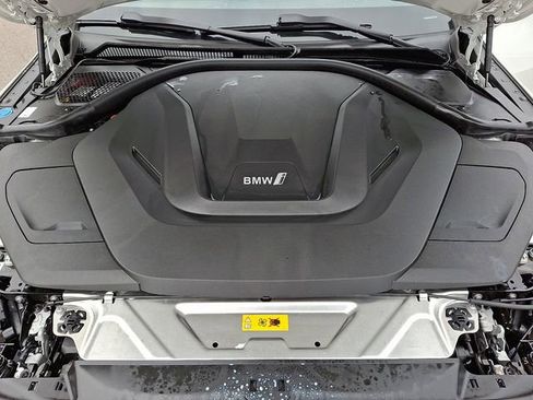 Used 2023 BMW i4 eDrive35 w/ Premium Package image 36