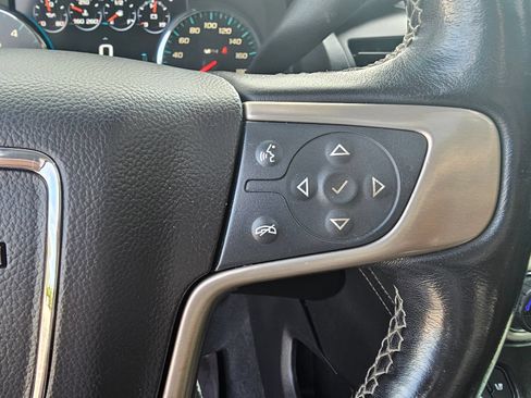 Used 2019 GMC Yukon Denali AWD/4WD image 18