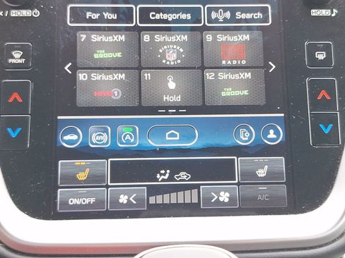 Certified 2024 Subaru Outback Premium image 15