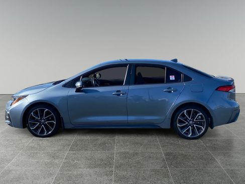 Used 2020 Toyota Corolla SE FWD image 2