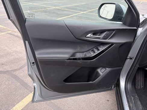 New 2026 Chevrolet Equinox LT w/ Convenience Package II image 10