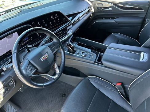 Used 2023 Cadillac Escalade Sport image 10