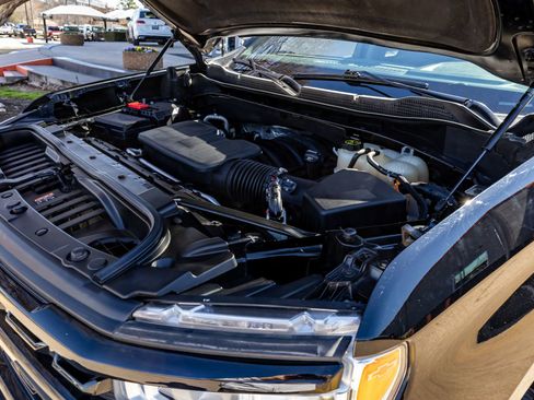 Used 2022 Chevrolet Silverado 1500 LT Trail Boss w/ LT Trail Boss Premium Package image 37