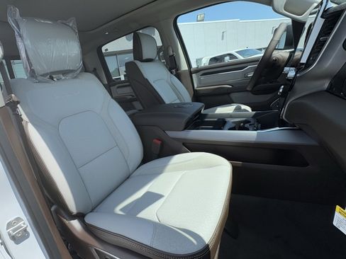 New 2025 RAM 1500 Laramie image 21