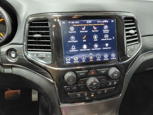 Certified 2021 Jeep Grand Cherokee Limited w/ Premium Lighting Group image 37