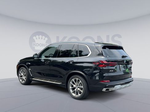 Used 2024 BMW X5 xDrive40i AWD/4WD image 8