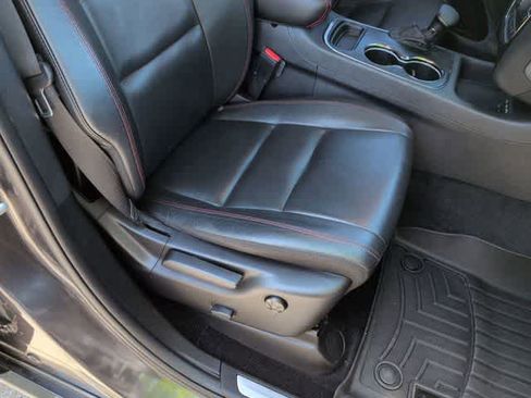 Used 2018 Dodge Durango GT AWD/4WD image 21